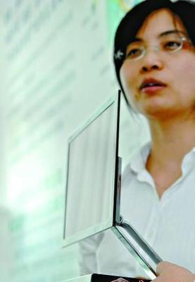 AG防眩光玻璃 化学钢化 GLOSS值在正负5内2